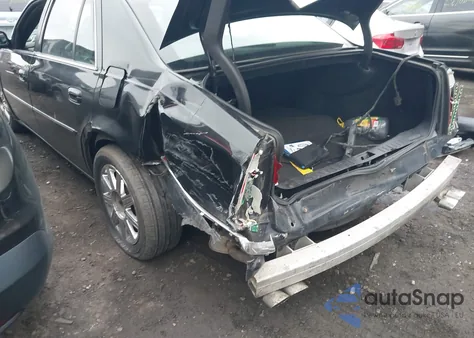 2006 Cadillac Dts Standard z USA, uszkodzony, nr VIN 1G6KD57Y26U129237